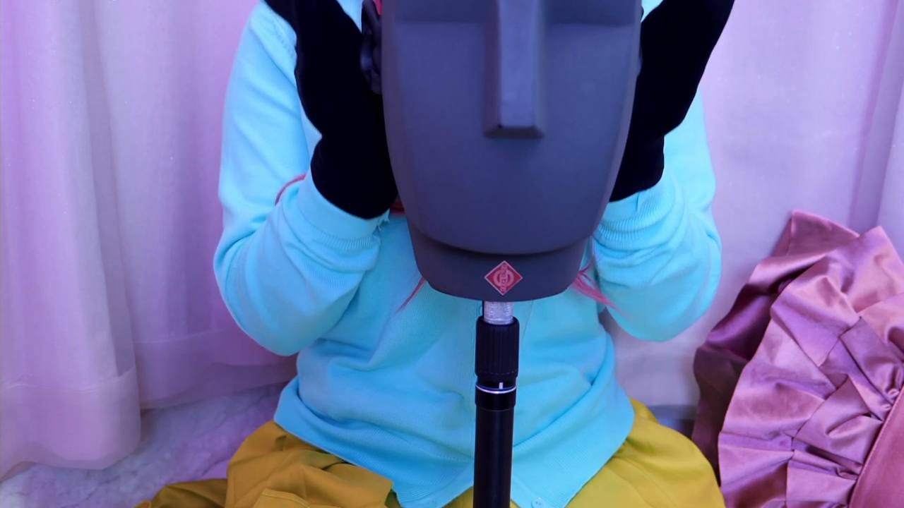 【足音ASMR】三玖酱丝袜摩擦音！高音质丝滑入耳